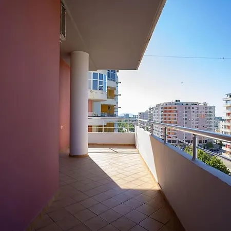 דירה Seaside Retreat Vlorë