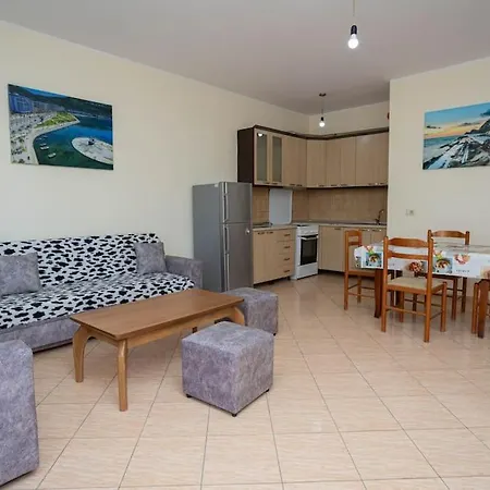 Seaside Retreat דירה Vlorë