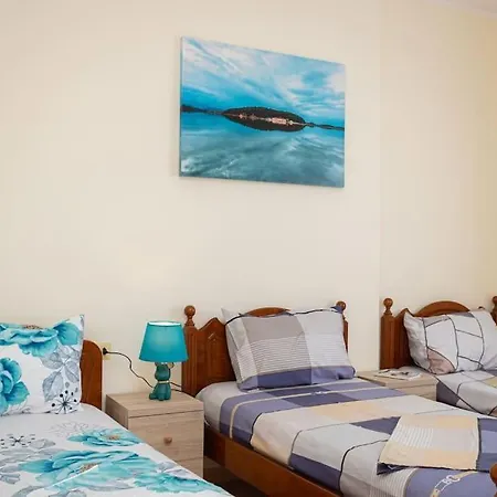 דירה Seaside Retreat *